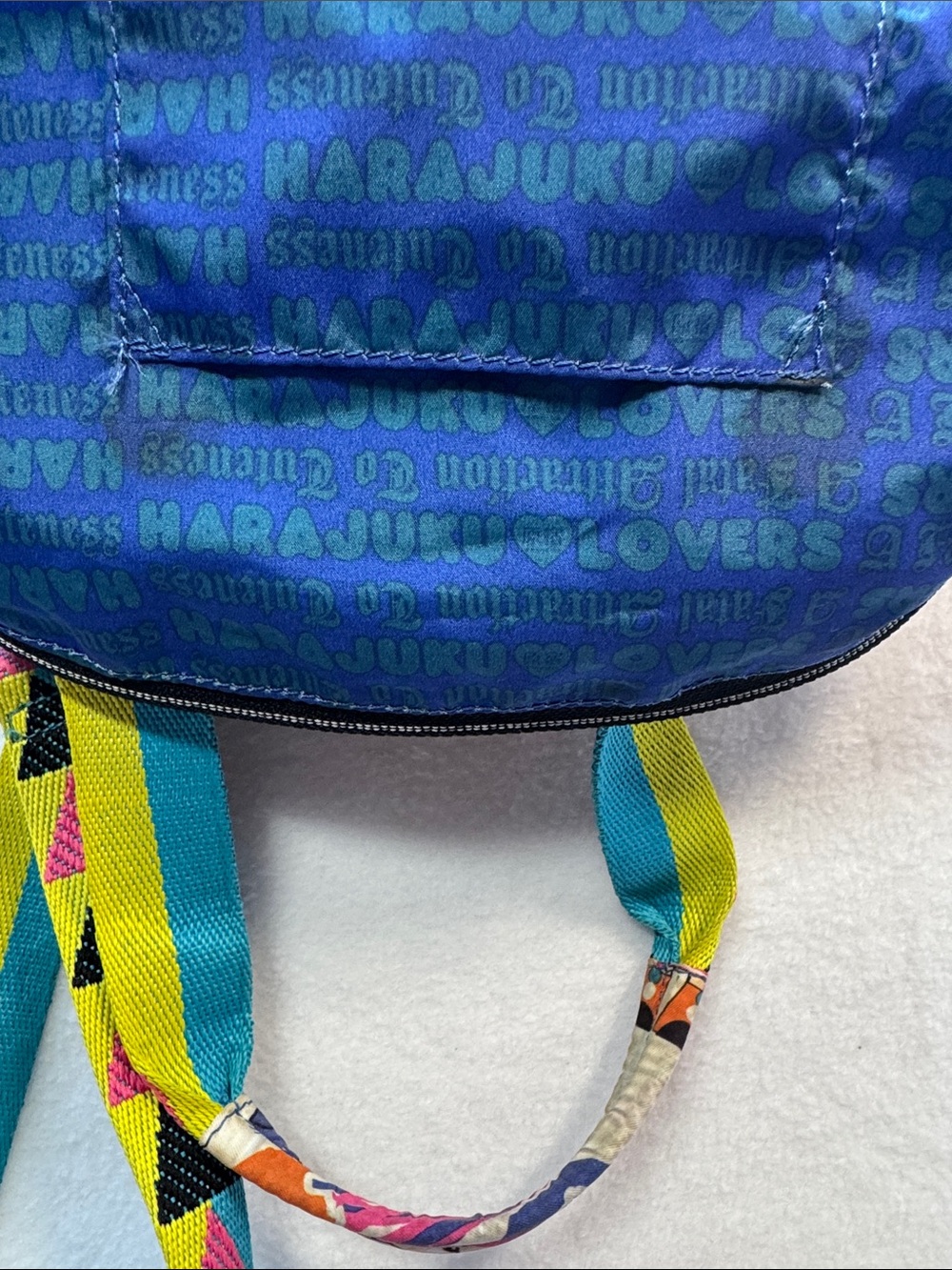 Harajuku Lovers Fatal Attraction to Cuteness Tote - Picture 6 of 12